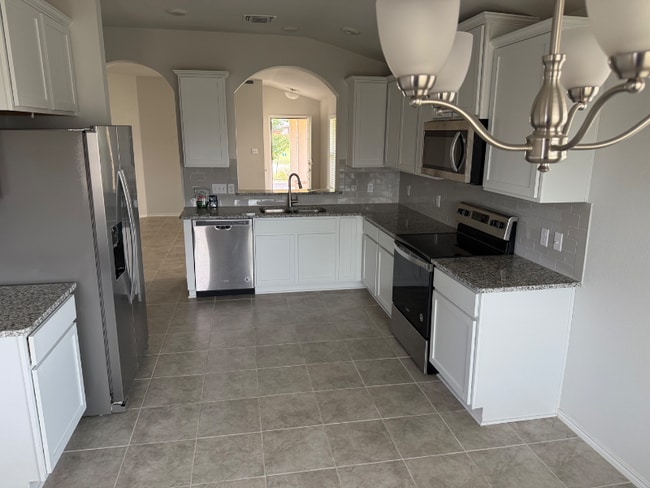 9019 Stonehollow in Temple, TX - Building Photo - Building Photo