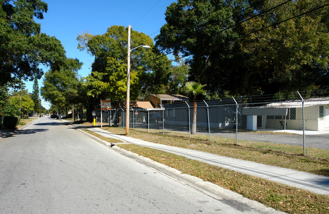 Tangerine Mobile Home Park