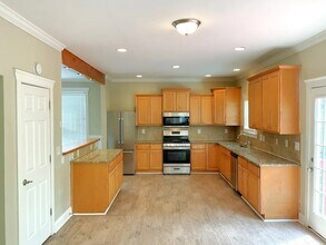 26734 Rustic Brk in San Antonio, TX - Building Photo - Building Photo