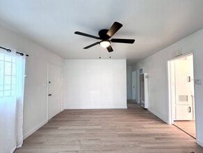 1540 W 60th St in Los Angeles, CA - Foto de edificio - Building Photo