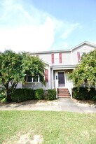 420 Sheila St in Hope Mills, NC - Building Photo