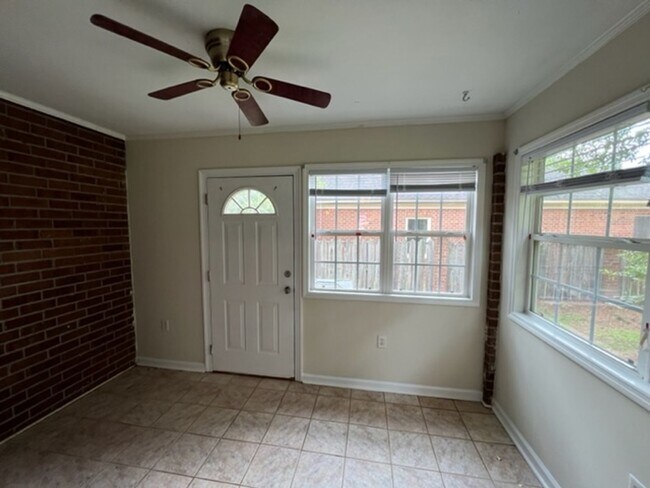 6 Somerset Townhouse in Statesboro, GA - Building Photo - Building Photo