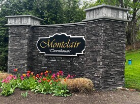 19 Alpine Dr in Wappingers Falls, NY - Building Photo