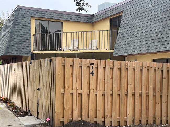 74 Cedar Dunes Dr in New Smyrna Beach, FL - Building Photo - Building Photo