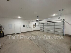 5210 Peace Lily Ln in Roseville, CA - Building Photo - Building Photo