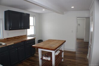 1710 NY-300 in Newburgh, NY - Building Photo - Building Photo