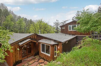 8493 Lefthand Canyon Dr in Jamestown, CO - Building Photo - Building Photo