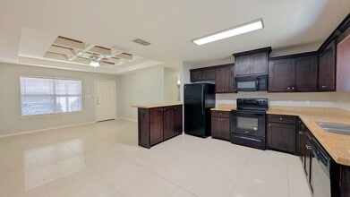 418 Arroyo Vista Ct in Harlingen, TX - Building Photo - Building Photo