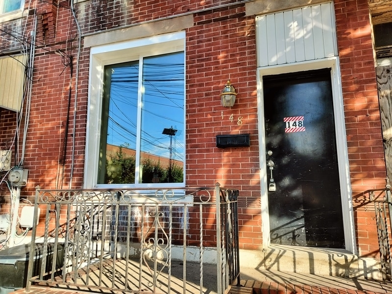 148 Hamilton Ave in Trenton, NJ - Building Photo
