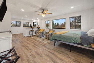 420 N 6th Ave in Bozeman, MT - Building Photo