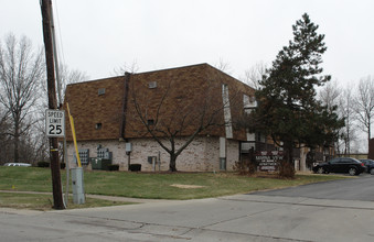 Marina View Apartments in Lorain, OH - Building Photo - Building Photo