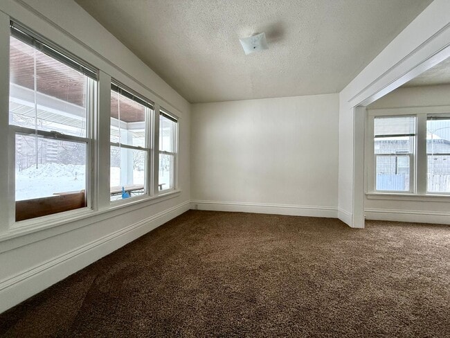 83 Myrtle Ave in Muskegon, MI - Building Photo - Building Photo