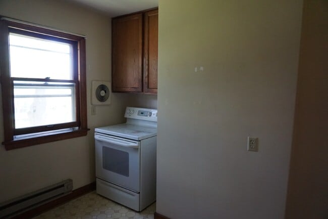 630-632 Vine St in Reedsburg, WI - Building Photo - Building Photo