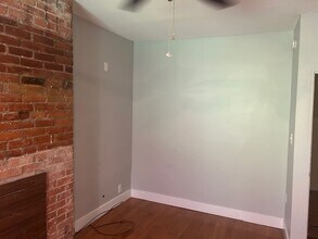 721 Chislett St in Pittsburgh, PA - Building Photo - Building Photo