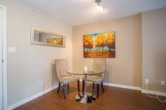 1082-1082 Seymour St in Vancouver, BC - Building Photo - Building Photo