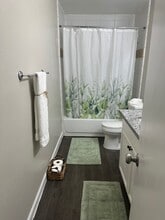 Mariner Under The Oaks in League City, TX - Foto de edificio - Building Photo