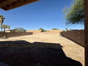 7734 S Titanite Ln in Tucson, AZ - Building Photo - Building Photo