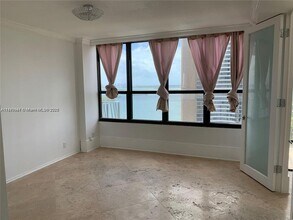 780 NE 69th St in El Portal, FL - Building Photo - Building Photo