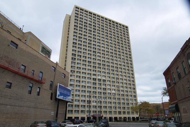 Noble Square Cooperative in Chicago, IL - Building Photo