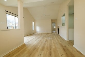 7003 Silver Canyon in San Antonio, TX - Building Photo - Building Photo
