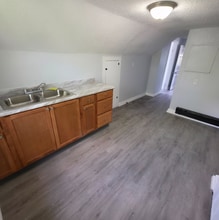 3625 E 153rd St in Cleveland, OH - Building Photo - Building Photo