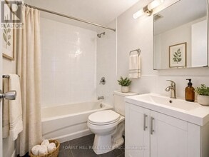 470 Sentinel Rd in Toronto, ON - Building Photo - Building Photo