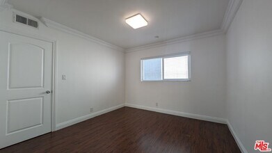 1728 S Robertson Blvd in Los Angeles, CA - Building Photo - Building Photo