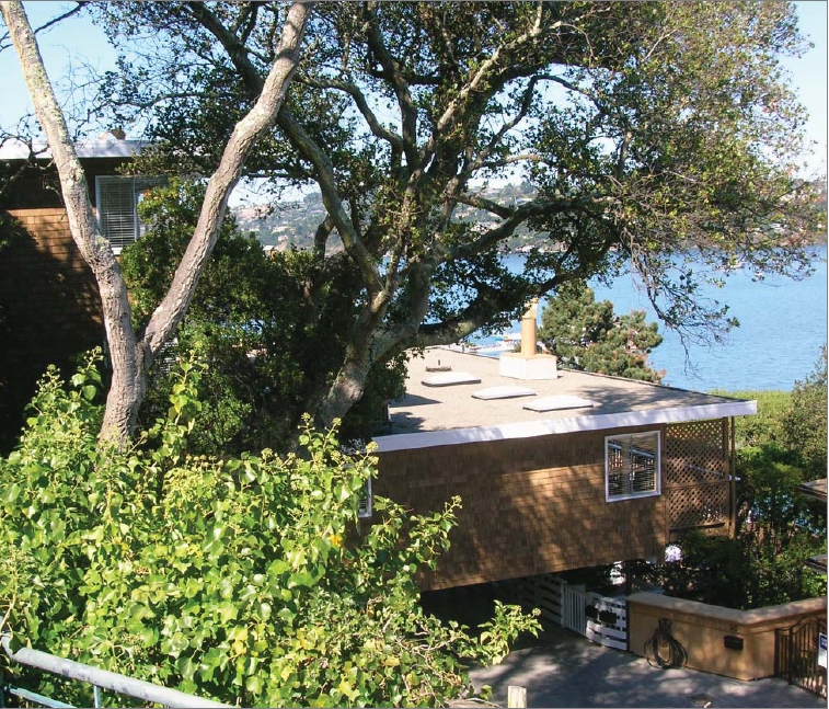 22-32 Bulkley Ave in Sausalito, CA - Building Photo