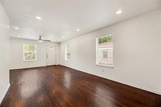 5818 Fletcher Ave in Fort Worth, TX - Building Photo - Building Photo