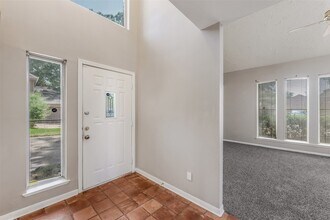 13318 Queensride Ln in Houston, TX - Building Photo - Building Photo