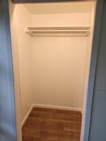 4618 Country Creek Dr in Dallas, TX - Building Photo