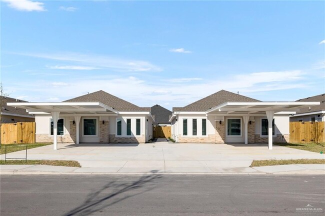 property at 919 N Woodson Ave