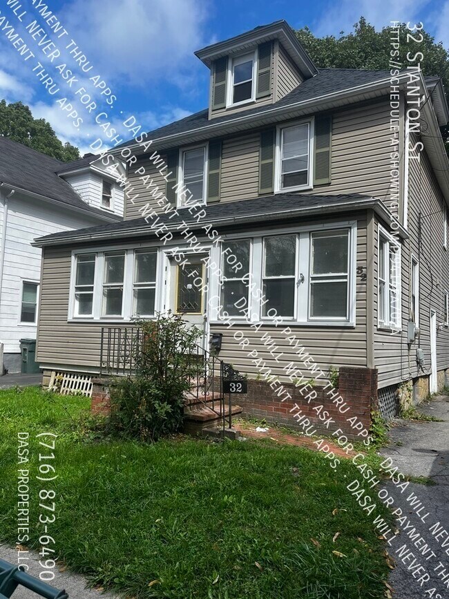 property at 32 Stanton St