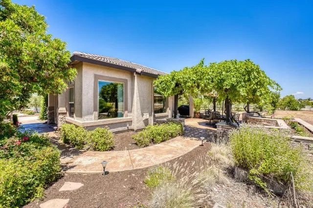 9839 Trailhead Ct in Wilton, CA - Building Photo - Building Photo