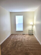 602 Leprechaun Ln in Glen Burnie, MD - Building Photo - Building Photo