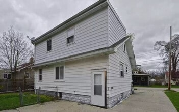 726 Vance St, Unit 726 in Lansing, MI - Building Photo - Building Photo