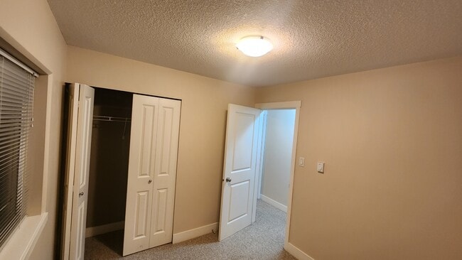 2262 Ashlee Rd in Nanaimo, BC - Building Photo - Building Photo