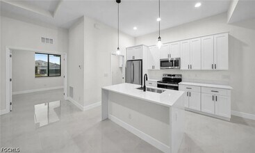 16229 Cape Horn Blvd in Punta Gorda, FL - Building Photo - Building Photo