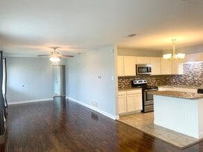 8918 FM148 in Terrell, TX - Building Photo - Building Photo