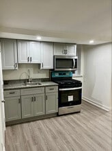 23 Pompton Rd, Unit BW in Haledon, NJ - Building Photo - Building Photo