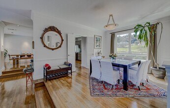 4800 Mantle Dr in Austin, TX - Building Photo - Building Photo