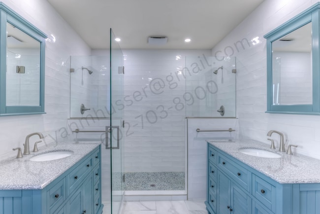 6821 E 4th St in Tucson, AZ - Foto de edificio - Building Photo