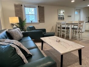 120 Mitchell Ave in Long Beach, NY - Foto de edificio - Building Photo