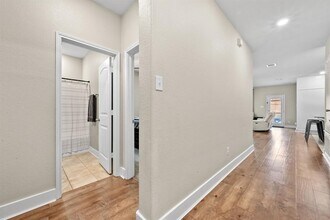 291 Jarbridge Dr in Kyle, TX - Building Photo - Building Photo