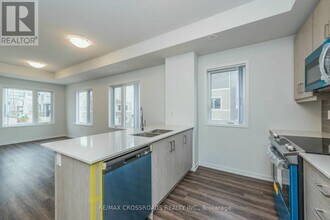 140 Honeycrisp Cres in Vaughan, ON - Building Photo - Building Photo