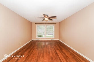 2437 Grapevine Cir in Stow, OH - Foto de edificio - Building Photo