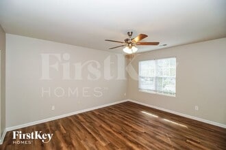 524 Ellingsworth Ln in Charlotte, NC - Building Photo - Building Photo