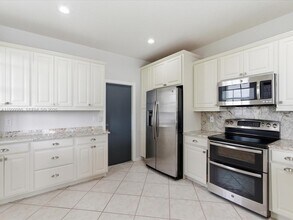 3776 San Simeon Cir in Weston, FL - Building Photo - Building Photo