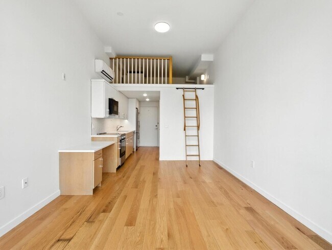 333 Newark Ave in Jersey City, NJ - Building Photo - Building Photo