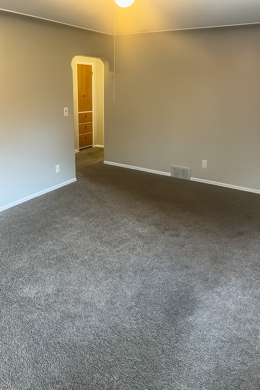 2235 Ridgelawn Ave in Youngstown, OH - Building Photo - Building Photo